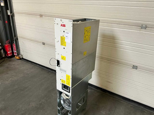Abb acs800 frequentieregelaar - afbeelding 3 van  10