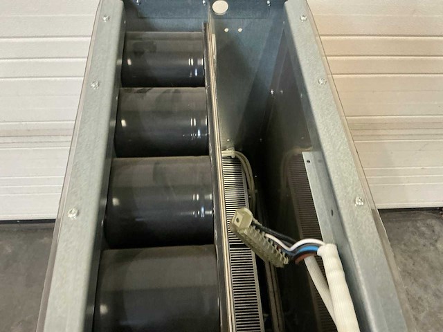 Abb acs800 frequentieregelaar - afbeelding 11 van  14