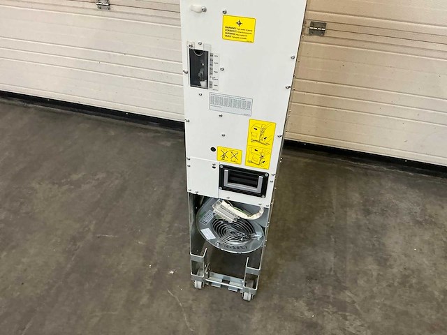 Abb acs800 frequentieregelaar - afbeelding 13 van  14