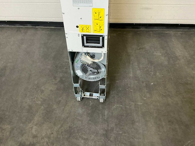 Abb acs800 frequentieregelaar - afbeelding 5 van  10