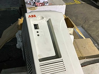 Abb acs800 frequentieregelaar - afbeelding 3 van  6