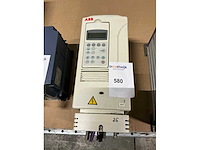Abb acs800 frequentieregelaar - afbeelding 2 van  4