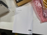 Abb acs800 frequentieregelaar - afbeelding 11 van  12