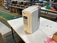 Abb acs800 frequentieregelaar - afbeelding 1 van  12