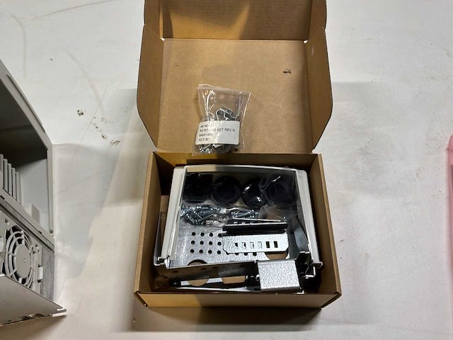 Abb acs800 frequentieregelaar - afbeelding 7 van  11