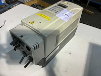 Abb acs800 frequentieregelaar - afbeelding 4 van  5