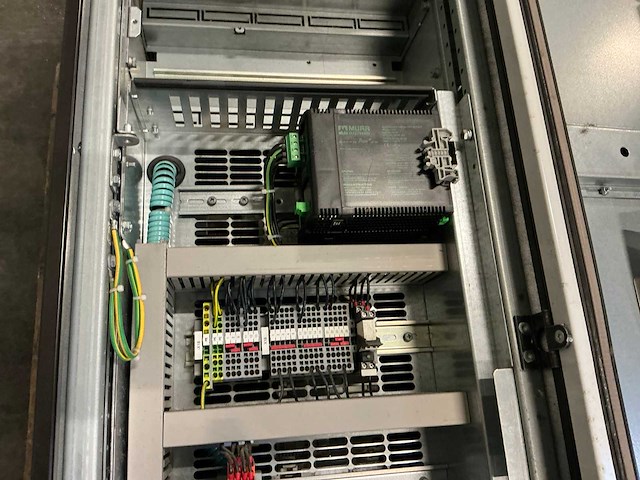 Abb acs880-07-0246a-3+e200 frequentieregelaar met schakelkast - afbeelding 13 van  13