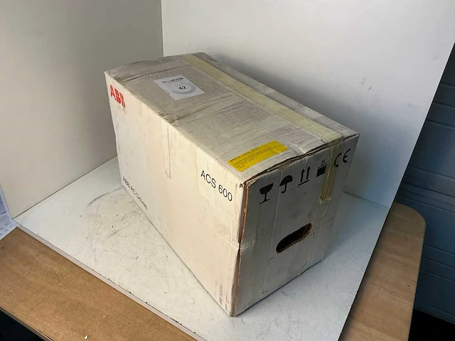 Abb ade60100063s00e0200901 frequentieregelaar - afbeelding 6 van  7