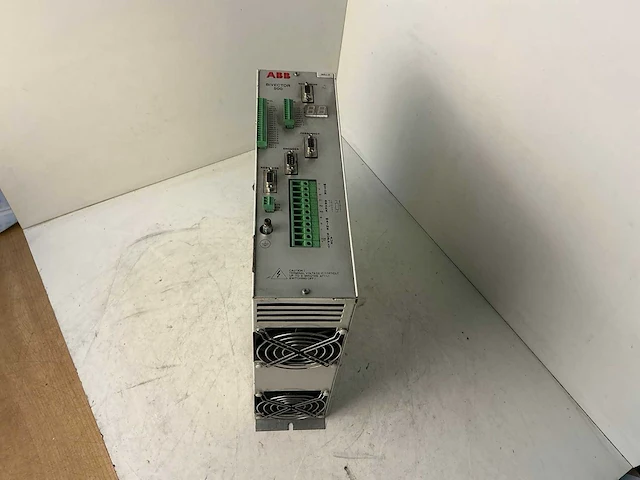Abb bivector 500 servoregelaar - afbeelding 1 van  6