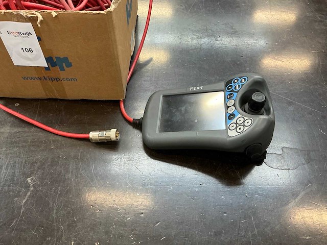 Abb dsqc679 bedieningspaneel - afbeelding 1 van  6