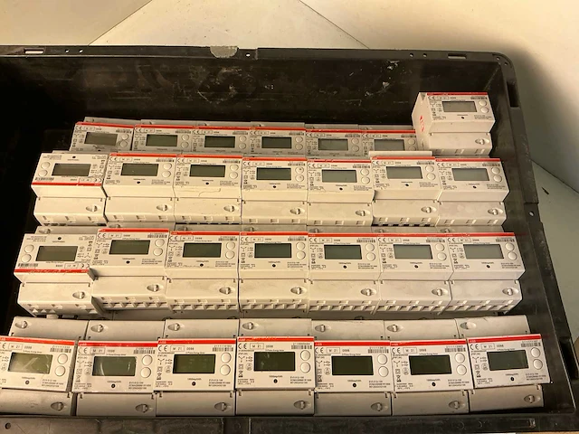 Abb ev3 012-100 driefasige kwh-meter (50x) - afbeelding 2 van  6