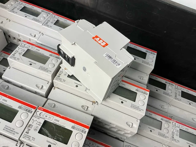 Abb ev3 012-100 driefasige kwh-meter (50x) - afbeelding 4 van  8