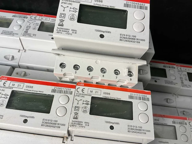 Abb ev3 012-100 driefasige kwh-meter (50x) - afbeelding 6 van  8