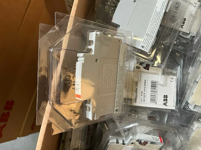 Abb hulpcontacten (180x) - afbeelding 3 van  9