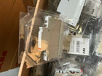Abb hulpcontacten (180x) - afbeelding 3 van  9