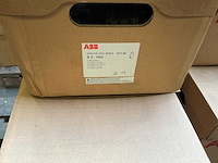 Abb hulpschakelaar (420x) - afbeelding 1 van  4