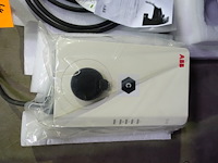 Abb laadpaal - afbeelding 2 van  4