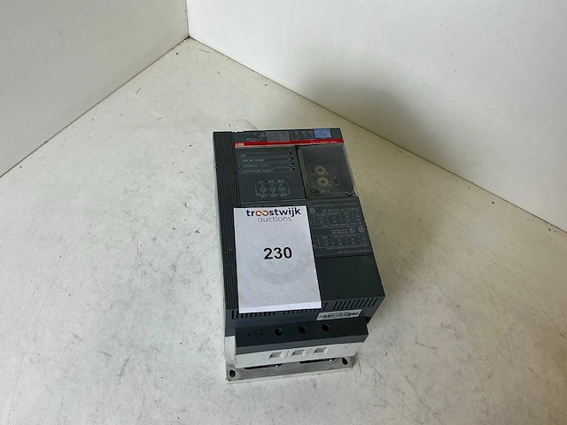 Abb ps s 50/85-500i softstarter - afbeelding 1 van  5