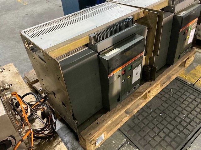 Abb sace e4h 40 stroomonderbreker - afbeelding 2 van  4