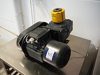 Abb - afbeelding 2 van  6