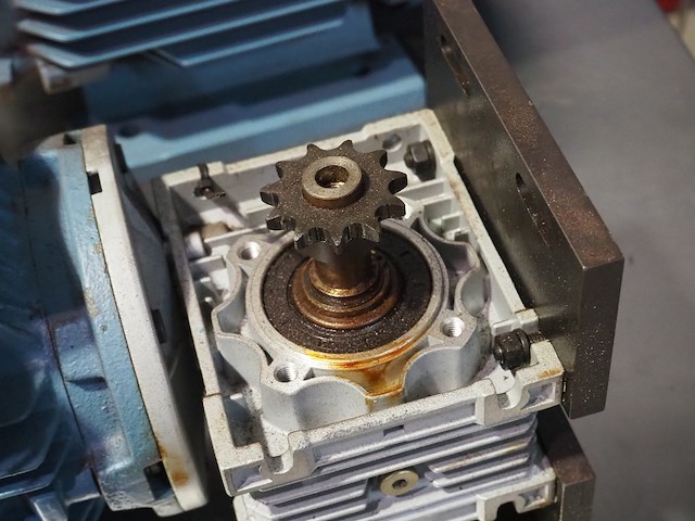 Abb - afbeelding 4 van  5