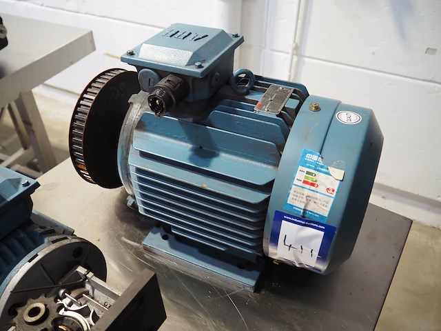 Abb - afbeelding 1 van  5