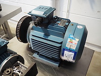 Abb - afbeelding 1 van  5