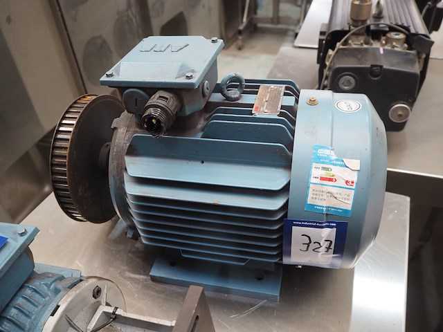 Abb - afbeelding 2 van  4