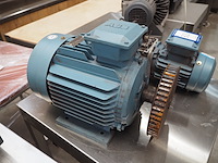 Abb - afbeelding 3 van  4