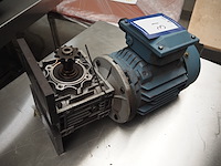 Abb - afbeelding 3 van  5