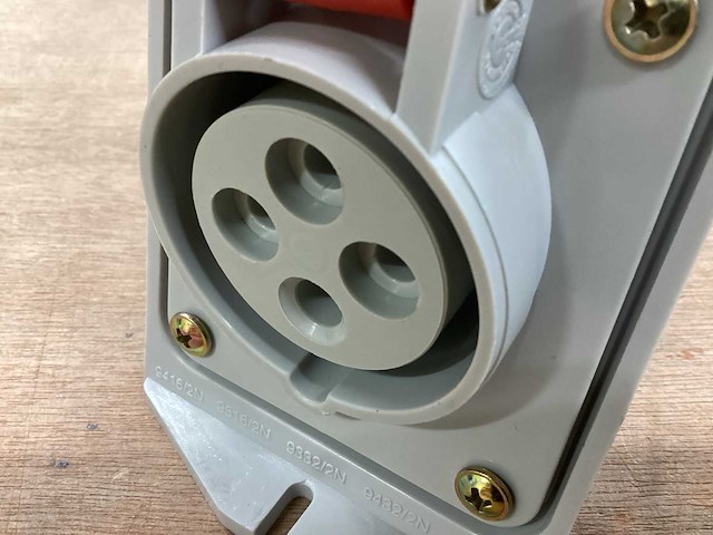 Abl opbouw wandcontactdoos 380v (14x) - afbeelding 3 van  3