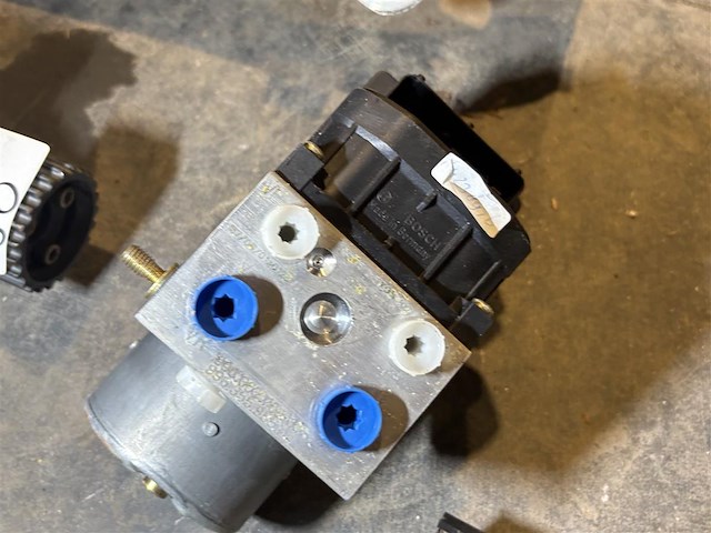 Abs blok - afbeelding 1 van  4