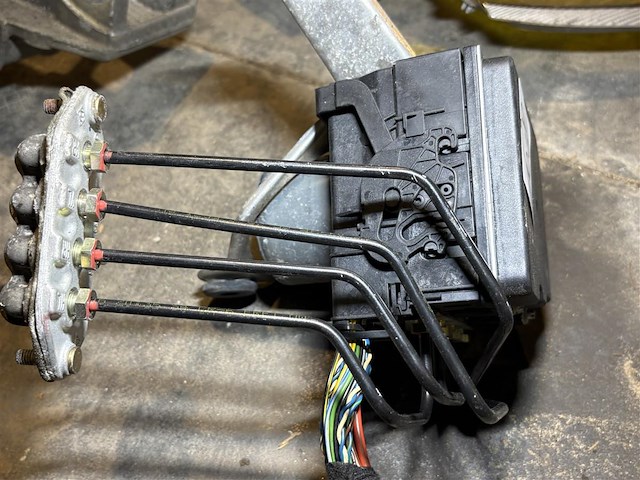 Abs blok - afbeelding 1 van  4