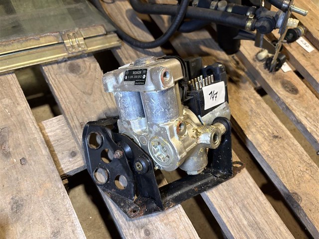 Abs pomp porsche - afbeelding 2 van  4