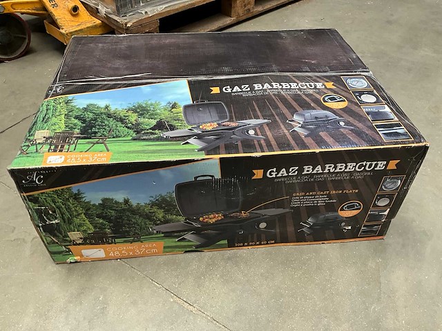 Absolu chic tafel barbecue op gas - afbeelding 1 van  3