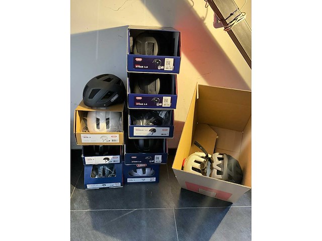 Abus fietshelm (11x) - afbeelding 4 van  12