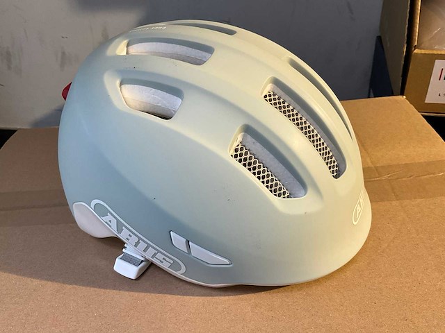 Abus fietshelm (11x) - afbeelding 6 van  12