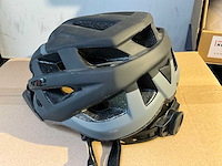 Abus fietshelm (11x) - afbeelding 8 van  12