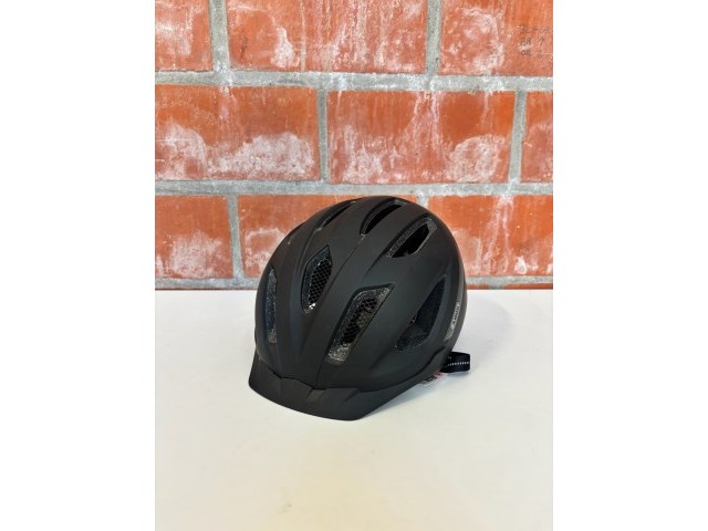 Abus helm - afbeelding 1 van  4