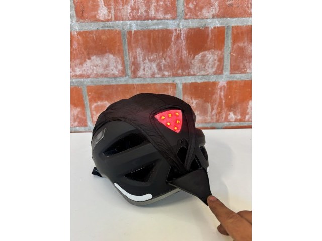 Abus helm - afbeelding 4 van  4