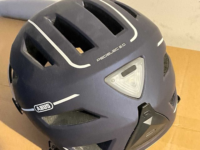 Abus pedelec 2.0 fietshelm - afbeelding 4 van  5