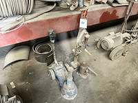 Ac b25-20 garagekrik - afbeelding 1 van  7