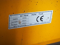 Ac-hand - afbeelding 8 van  8