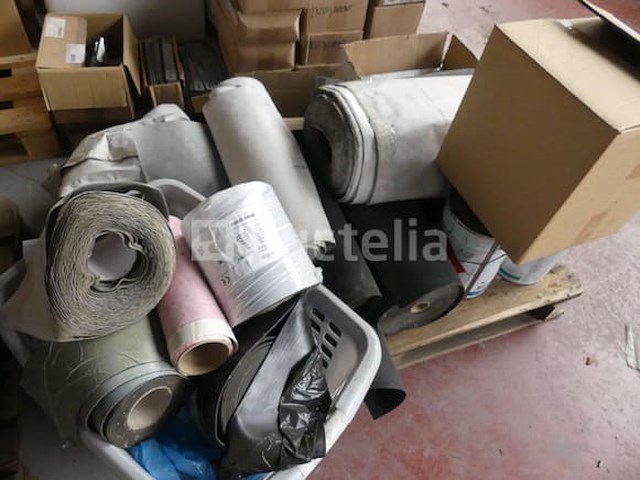 Accessoires en installatiemateriaal voor schuco aluminium frames - afbeelding 1 van  12