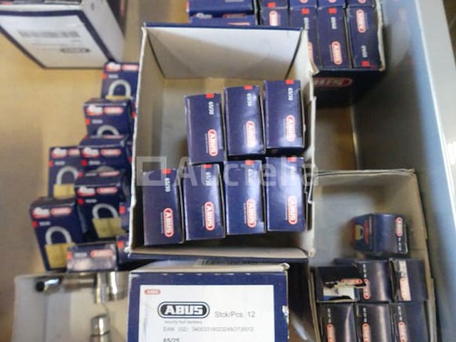 Accessoires - afbeelding 13 van  46