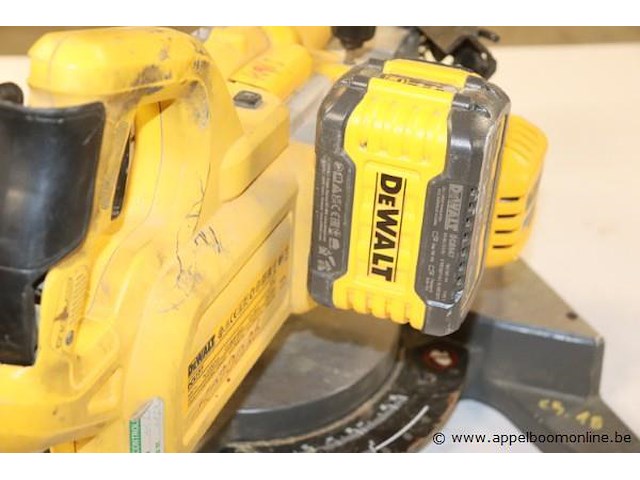 Accu afkortzaag dewalt dcs 777 - afbeelding 3 van  4