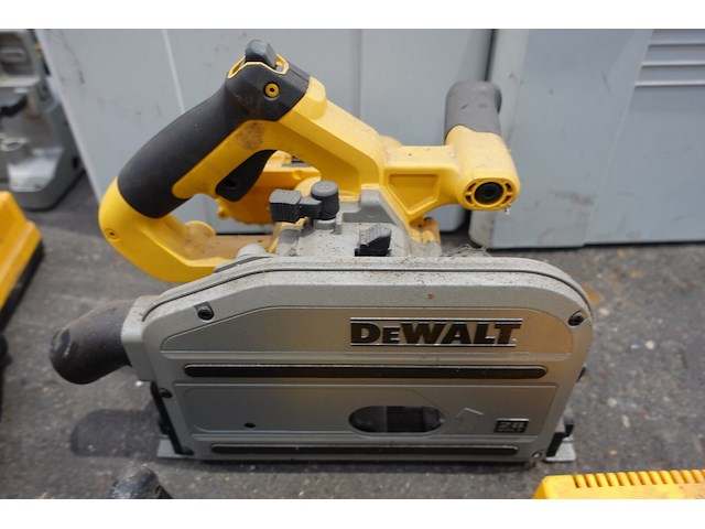 Accu assortiment dewalt - afbeelding 7 van  8