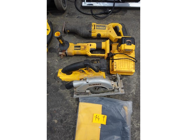 Accu assortiment dewalt - afbeelding 1 van  5
