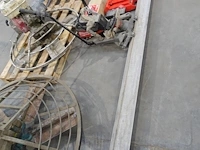 Accu-betontrilbalk milwaukee