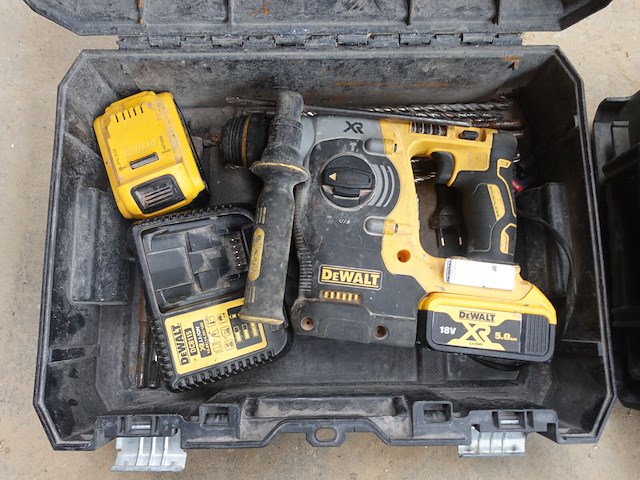 Accu boorhamer dewalt - afbeelding 2 van  3